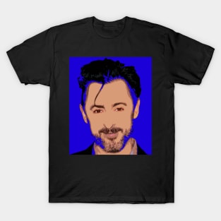 alan cumming T-Shirt